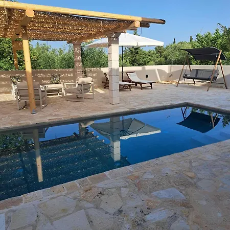 Vila Azure Bliss Corfu Varypatádes